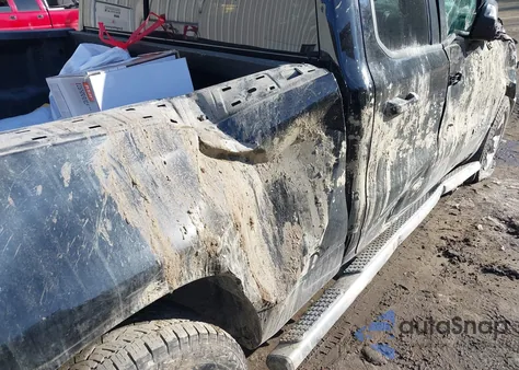 2022 Ram 1500 Big Horn 4X4 6'4 Box z USA, uszkodzony, nr VIN 1C6SRFBT3NN146158